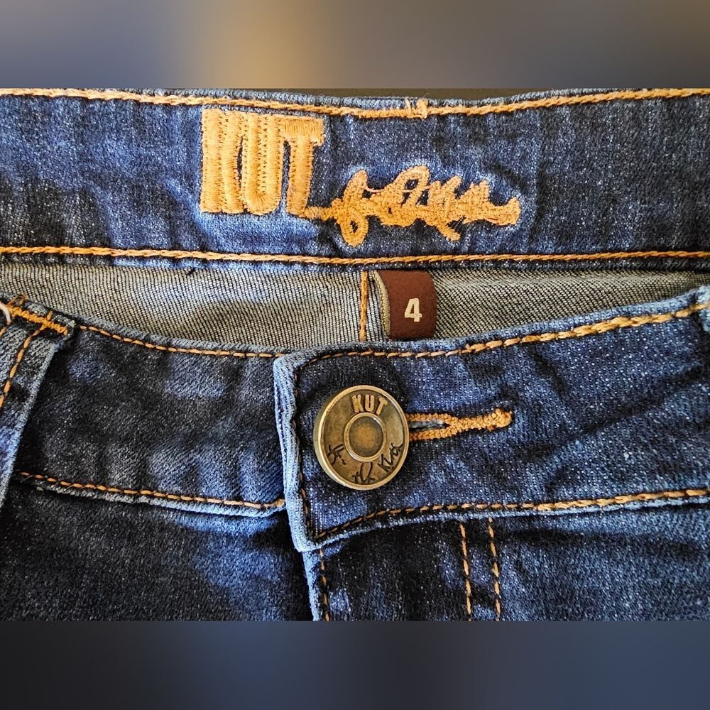 Kut from the Kloth women's capris, size 4 - Picture 10 of 12